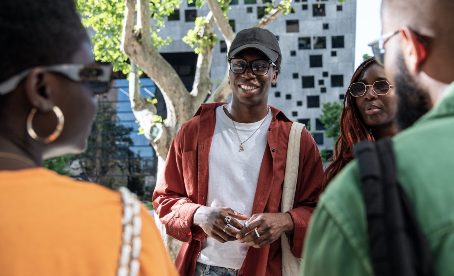 Size=Desktop XL, Image=Community